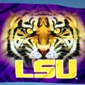 Meet your Posher, Clint